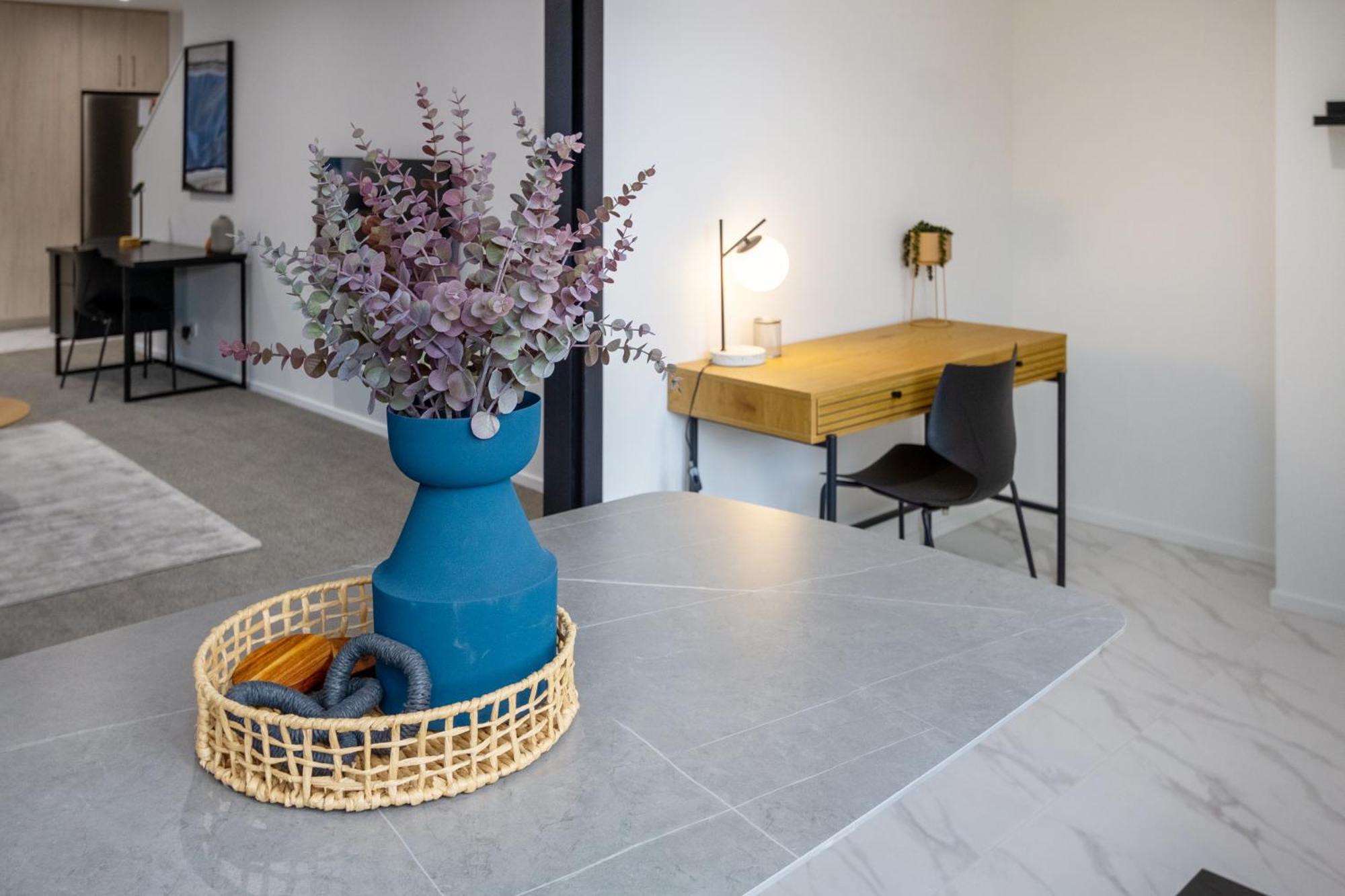Apartment Discover Elegance - New Haven. 3 Bedroom *