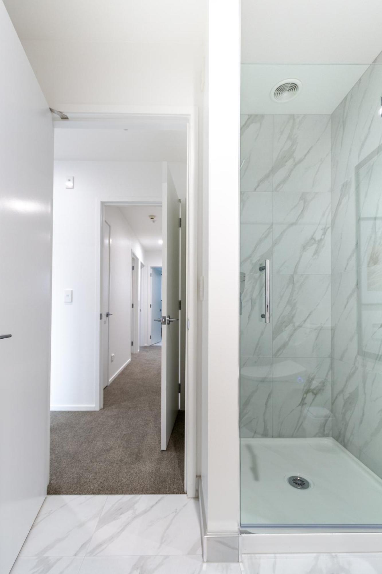 Apartment Discover Elegance - New Haven. 3 Bedroom